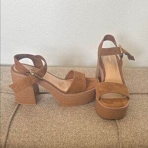 Steve Madden Tan Suede Platform Heels